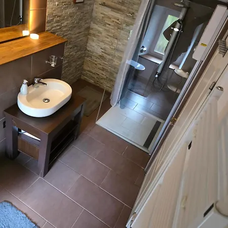 Quarto em Acomodações Particulares Gaestenzimmer Louis Ediger-Eller